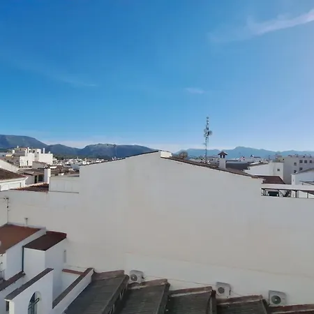 Loft Céntrico En Cercano Al Tajo Y Plaza De Toros Con Wifi Y Parking Opcional Appartamento