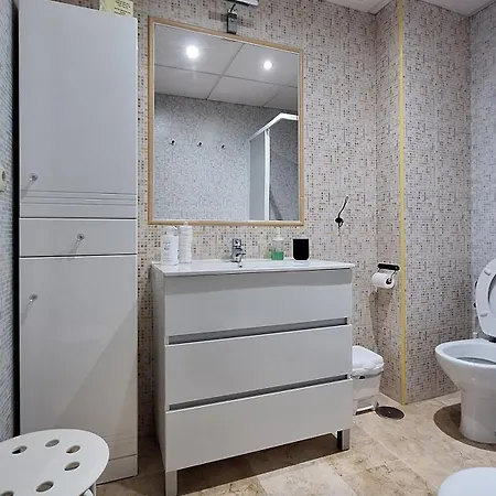 Loft Centrico En Cercano Al Tajo Y Plaza De Toros Con Wifi Y Parking Opcional Apartment